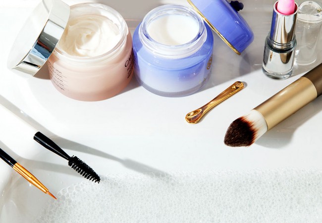 Silicone in cosmetics. Are you for or against?