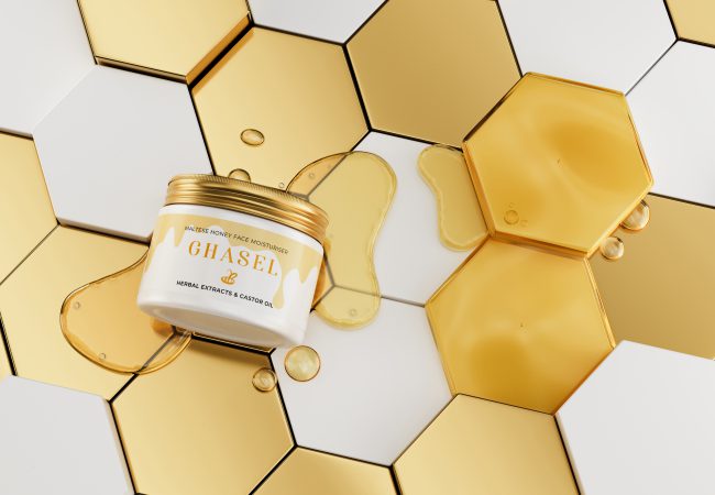 9 reasons you’ll change your face cream to GHASEL Maltese Honey Face Moisturiser